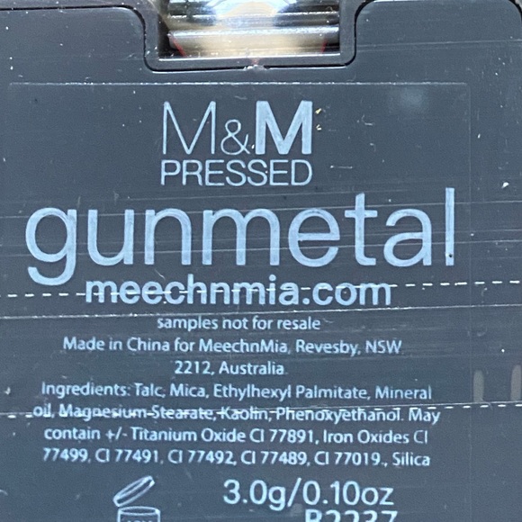 🌷HOST PICK🌷Makeup Bundle - 7 items! - Picture 6 of 17